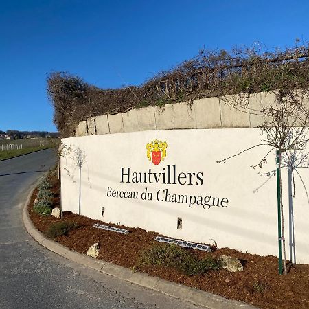 Apartamento Le Petit Cesar Hautvillers Exterior foto